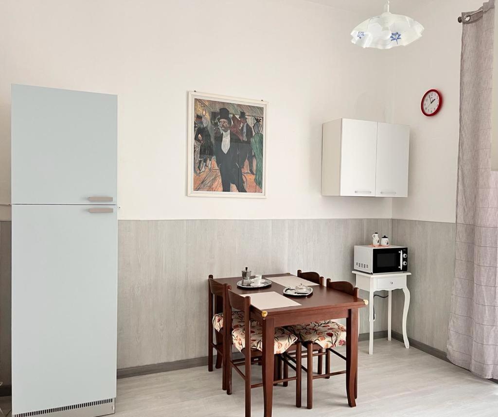 Savona Casa Vacanze Vicino Mare 3 Minuti Wifi Экстерьер фото